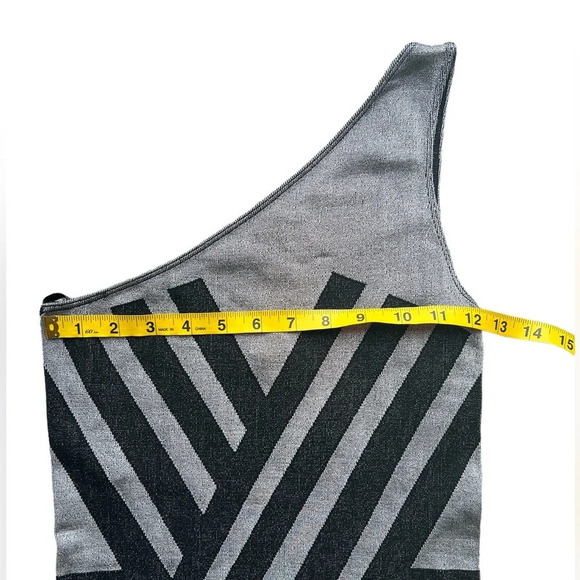 Bebe One-Shoulder Black & Silver Bodycon Stretchy Dress Size S New - Picture 2 of 5